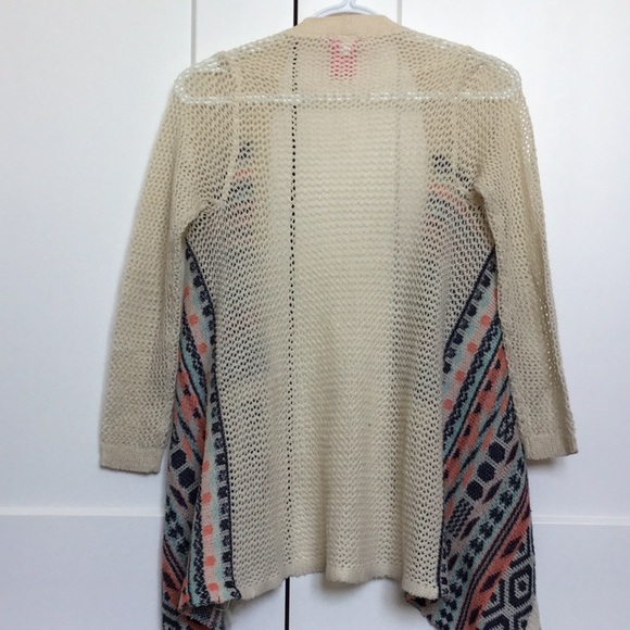 Cardigan - Picture 2 of 4